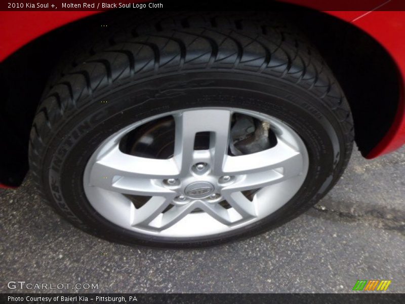 Molten Red / Black Soul Logo Cloth 2010 Kia Soul +