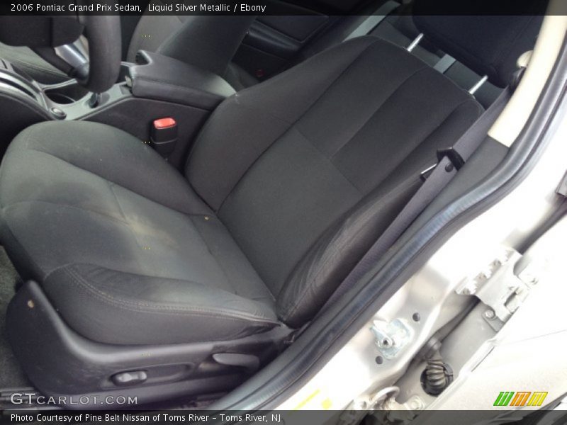 Liquid Silver Metallic / Ebony 2006 Pontiac Grand Prix Sedan