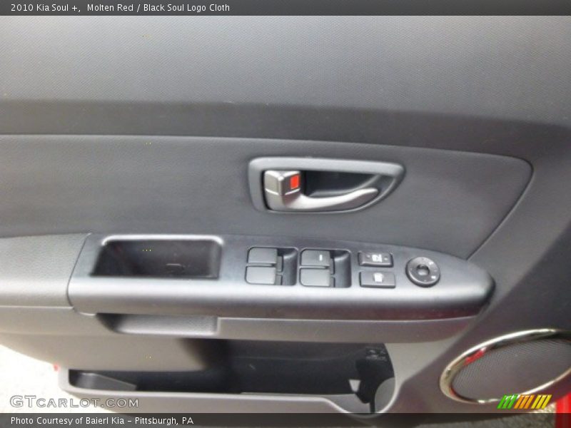 Molten Red / Black Soul Logo Cloth 2010 Kia Soul +
