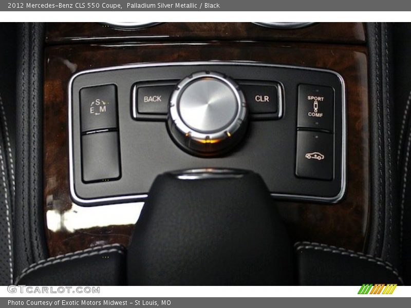 Controls of 2012 CLS 550 Coupe