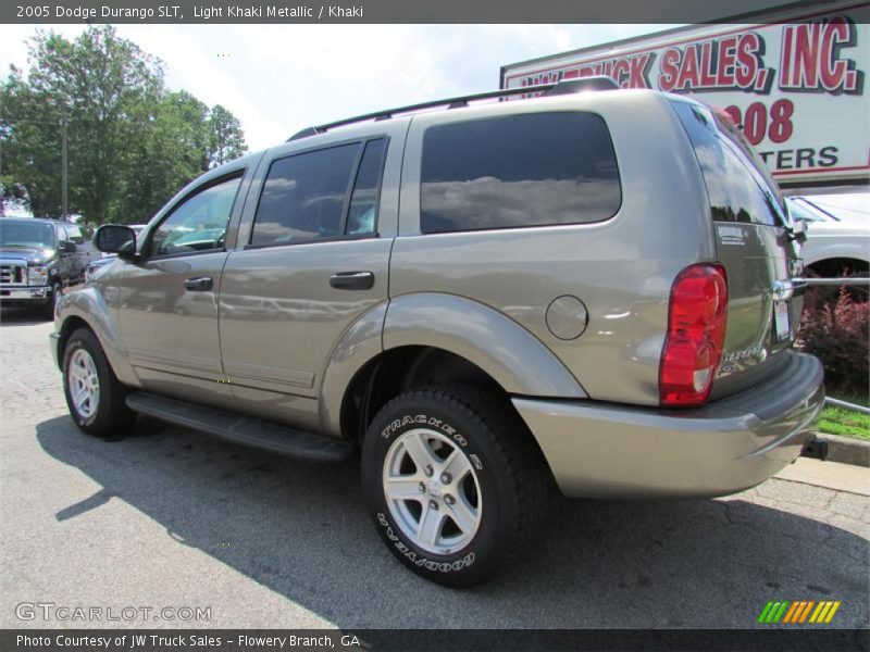 Light Khaki Metallic / Khaki 2005 Dodge Durango SLT