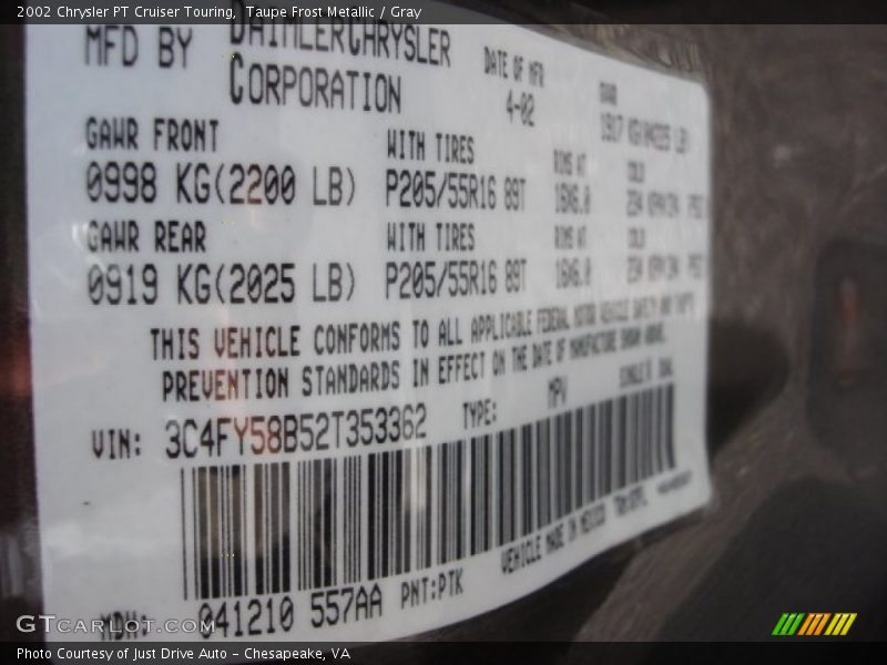 Taupe Frost Metallic / Gray 2002 Chrysler PT Cruiser Touring