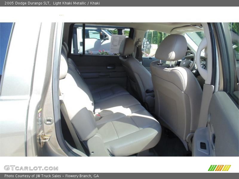 Light Khaki Metallic / Khaki 2005 Dodge Durango SLT
