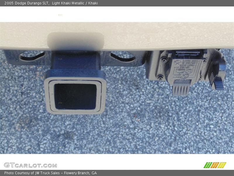 Light Khaki Metallic / Khaki 2005 Dodge Durango SLT