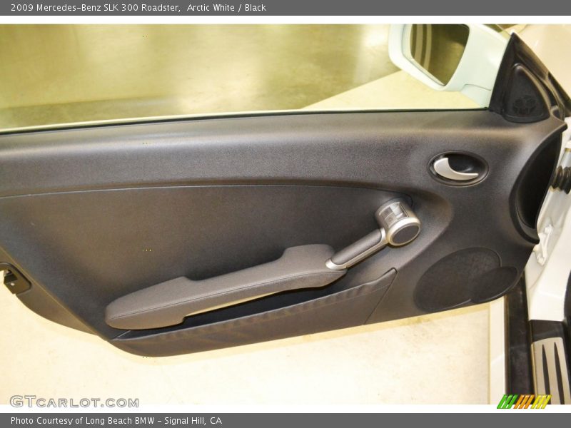 Arctic White / Black 2009 Mercedes-Benz SLK 300 Roadster