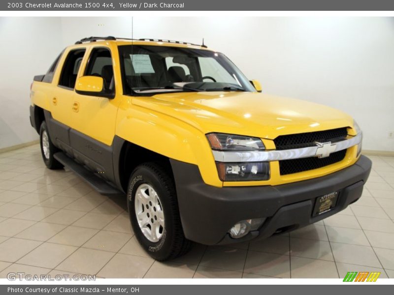 Yellow / Dark Charcoal 2003 Chevrolet Avalanche 1500 4x4