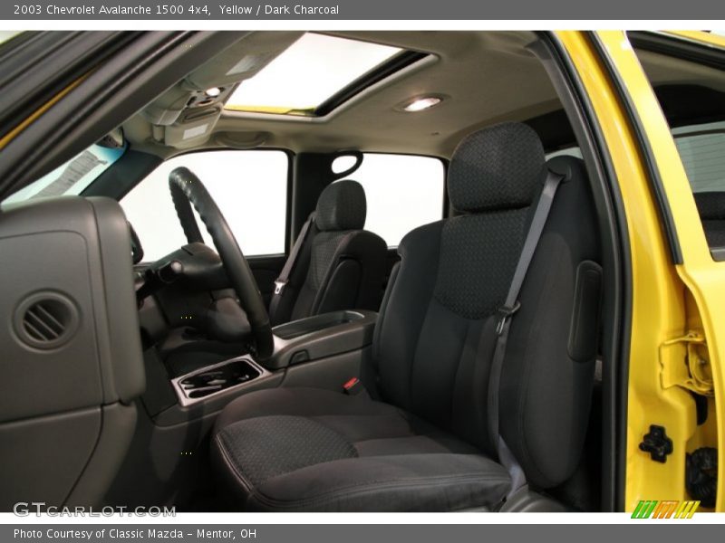 Yellow / Dark Charcoal 2003 Chevrolet Avalanche 1500 4x4