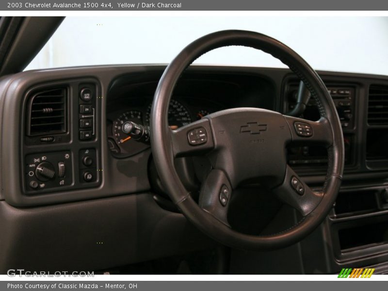 Yellow / Dark Charcoal 2003 Chevrolet Avalanche 1500 4x4