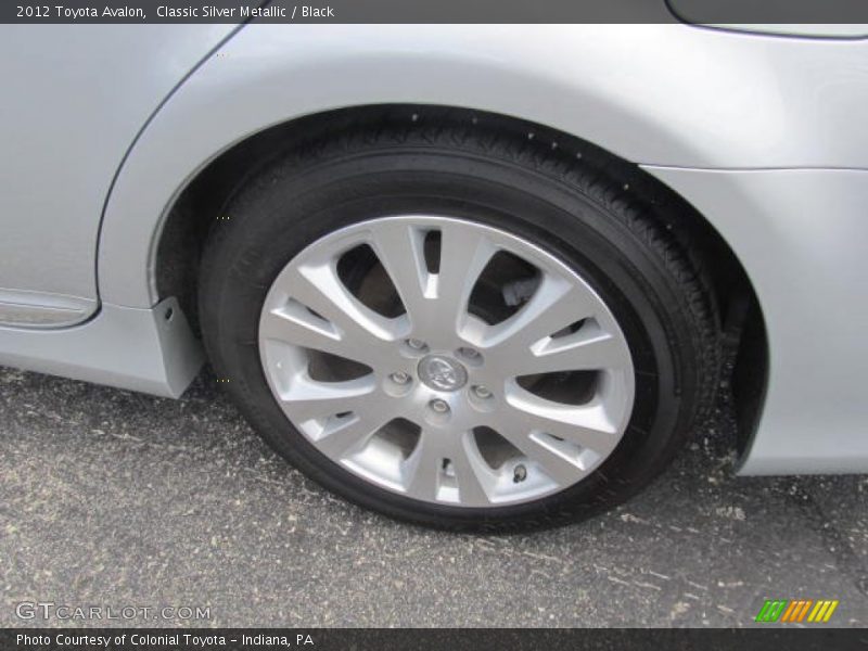 Classic Silver Metallic / Black 2012 Toyota Avalon