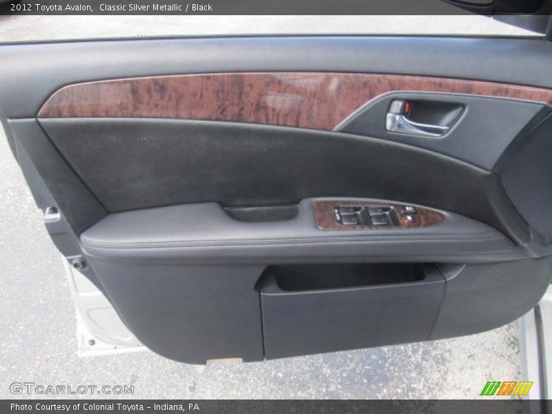 Classic Silver Metallic / Black 2012 Toyota Avalon