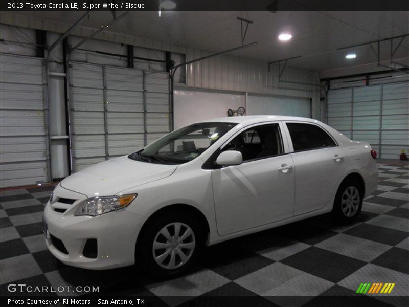 Super White / Bisque 2013 Toyota Corolla LE