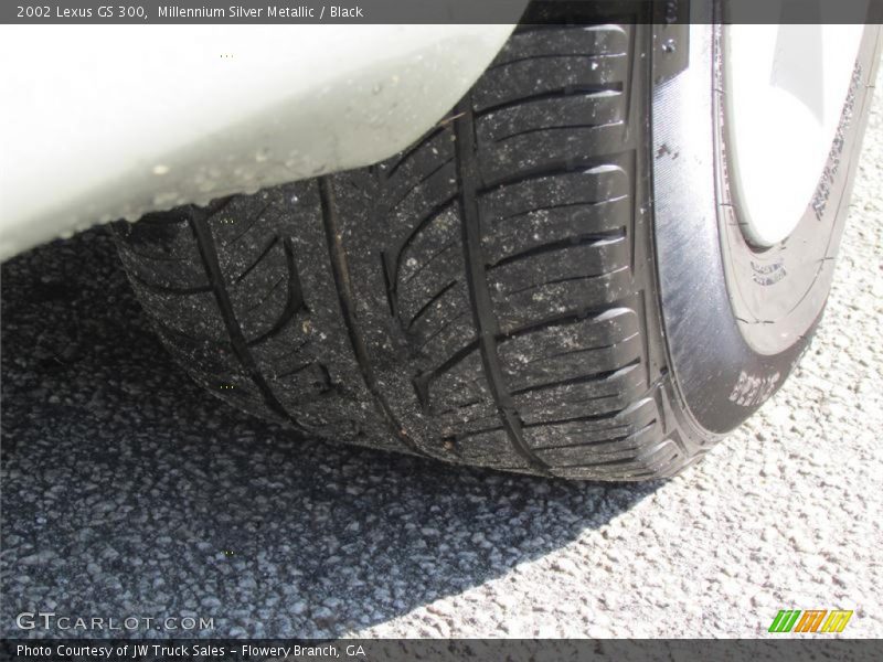 Millennium Silver Metallic / Black 2002 Lexus GS 300