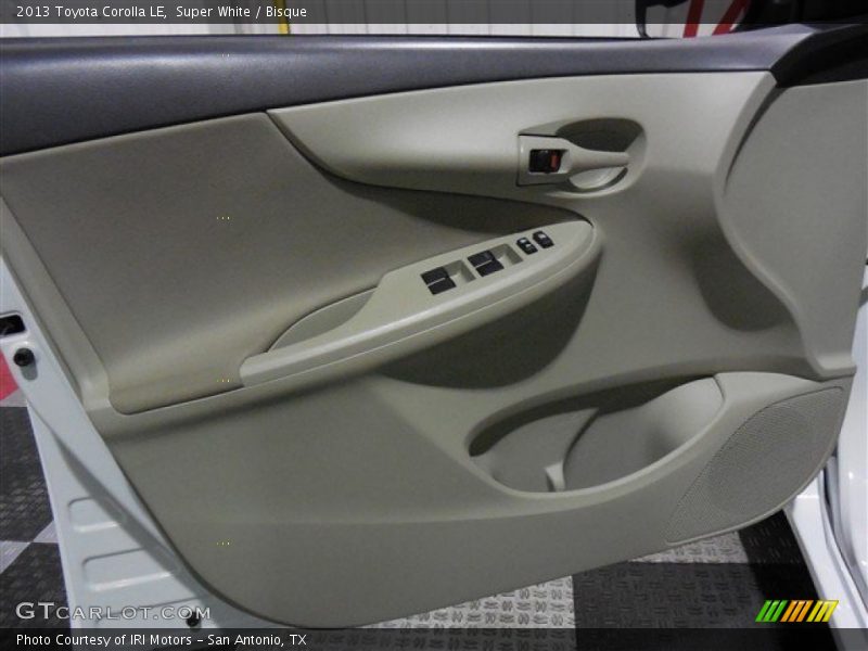 Super White / Bisque 2013 Toyota Corolla LE