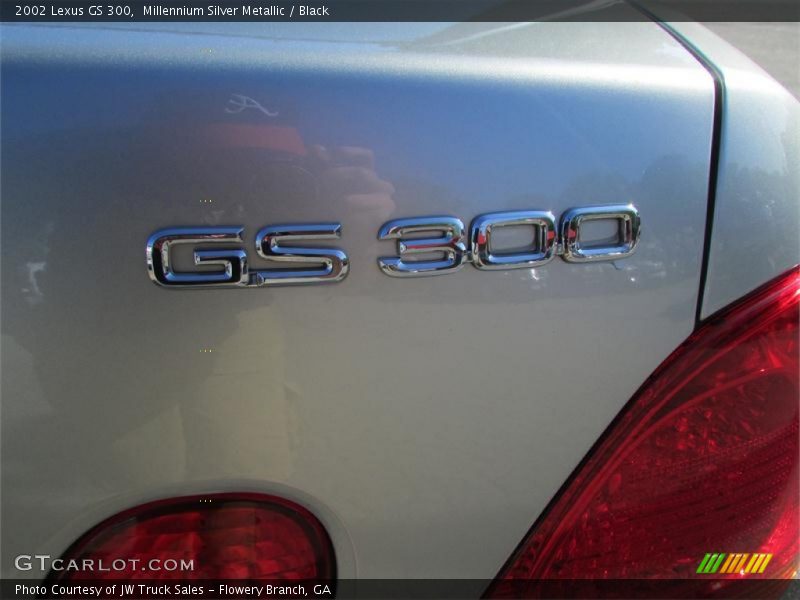 Millennium Silver Metallic / Black 2002 Lexus GS 300