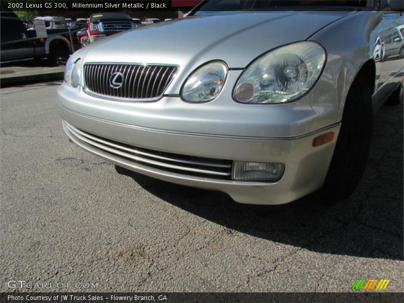 Millennium Silver Metallic / Black 2002 Lexus GS 300