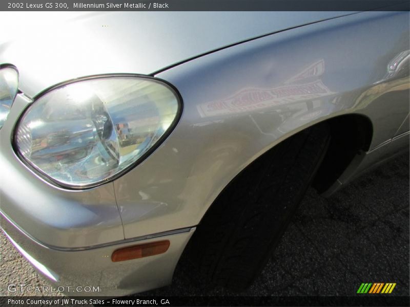 Millennium Silver Metallic / Black 2002 Lexus GS 300