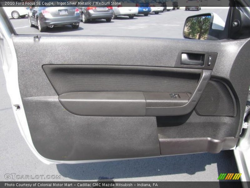 Ingot Silver Metallic / Medium Stone 2010 Ford Focus SE Coupe