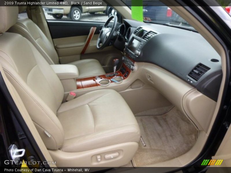 Black / Sand Beige 2009 Toyota Highlander Limited 4WD