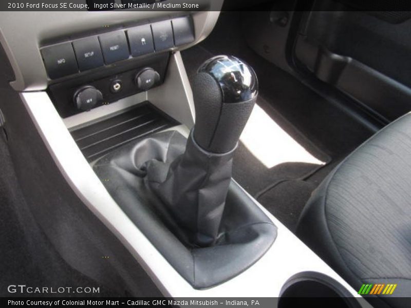 Ingot Silver Metallic / Medium Stone 2010 Ford Focus SE Coupe