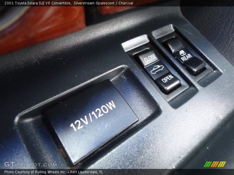 Controls of 2001 Solara SLE V6 Convertible