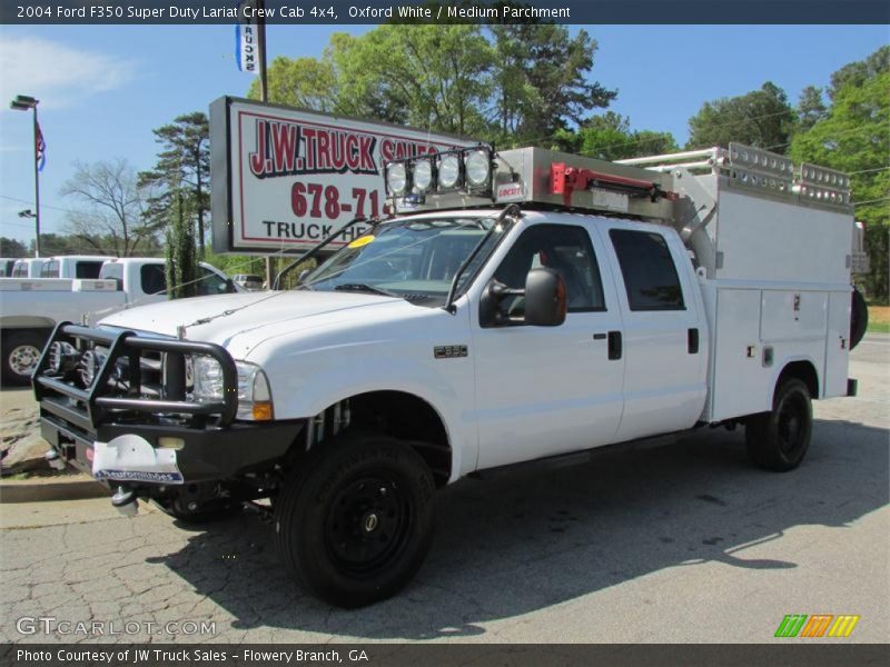Oxford White / Medium Parchment 2004 Ford F350 Super Duty Lariat Crew Cab 4x4