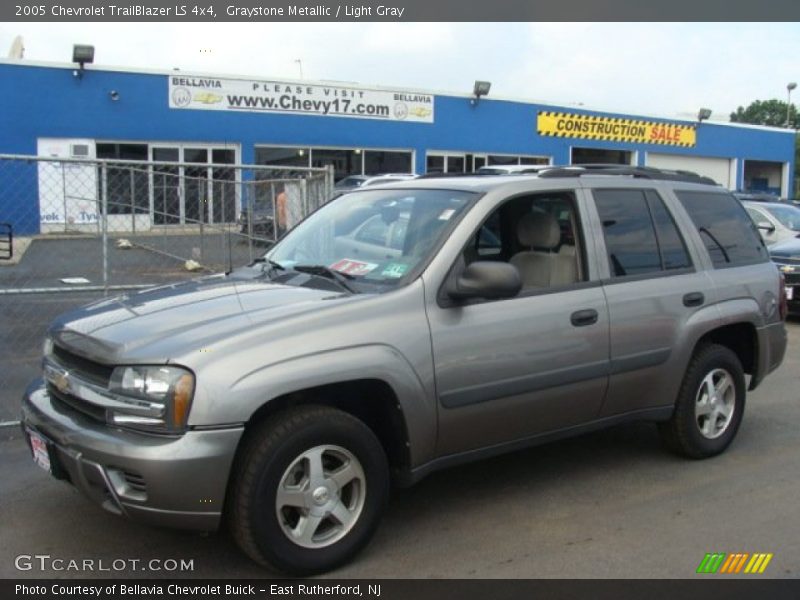 Graystone Metallic / Light Gray 2005 Chevrolet TrailBlazer LS 4x4