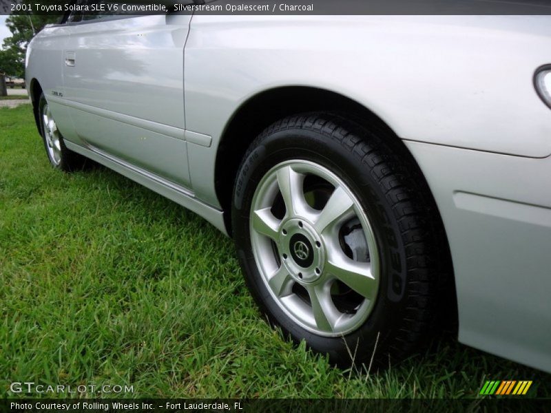 Silverstream Opalescent / Charcoal 2001 Toyota Solara SLE V6 Convertible