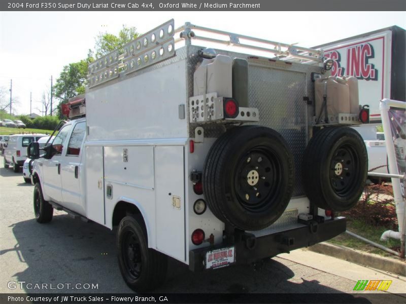 Oxford White / Medium Parchment 2004 Ford F350 Super Duty Lariat Crew Cab 4x4