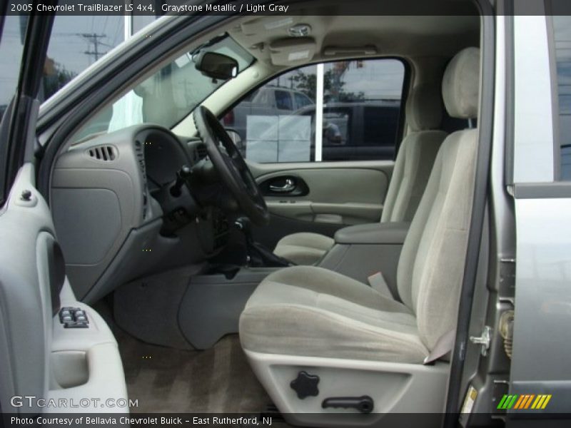 Graystone Metallic / Light Gray 2005 Chevrolet TrailBlazer LS 4x4