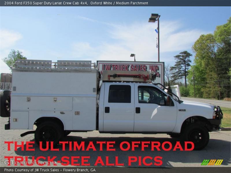 Oxford White / Medium Parchment 2004 Ford F350 Super Duty Lariat Crew Cab 4x4