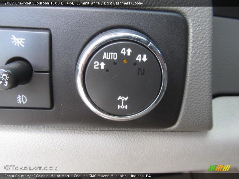 Summit White / Light Cashmere/Ebony 2007 Chevrolet Suburban 1500 LT 4x4