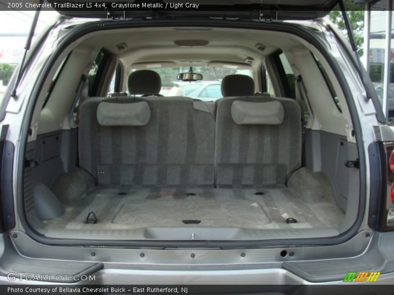 Graystone Metallic / Light Gray 2005 Chevrolet TrailBlazer LS 4x4