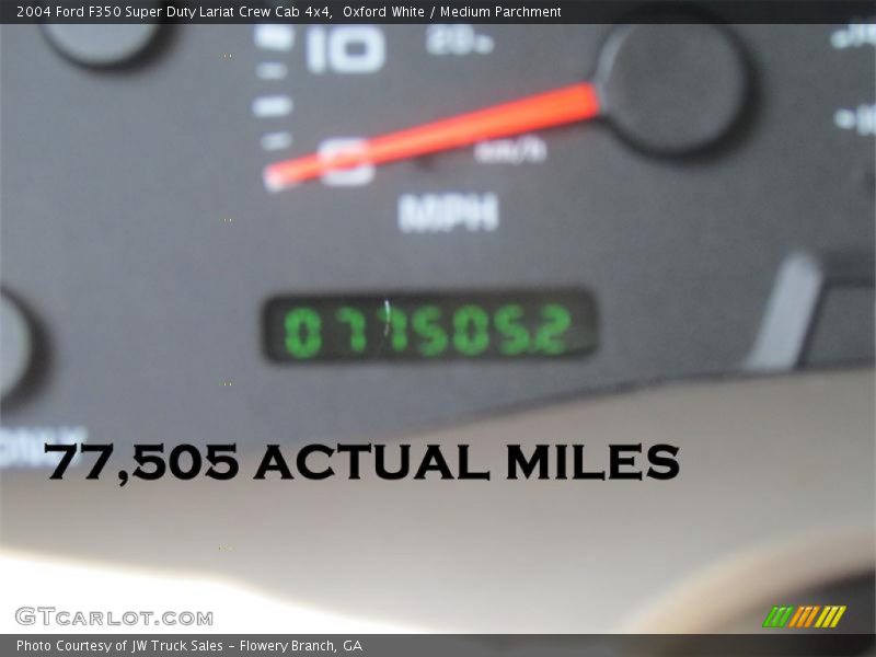 Oxford White / Medium Parchment 2004 Ford F350 Super Duty Lariat Crew Cab 4x4
