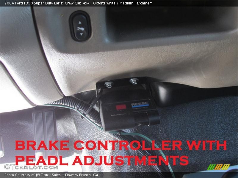 Oxford White / Medium Parchment 2004 Ford F350 Super Duty Lariat Crew Cab 4x4