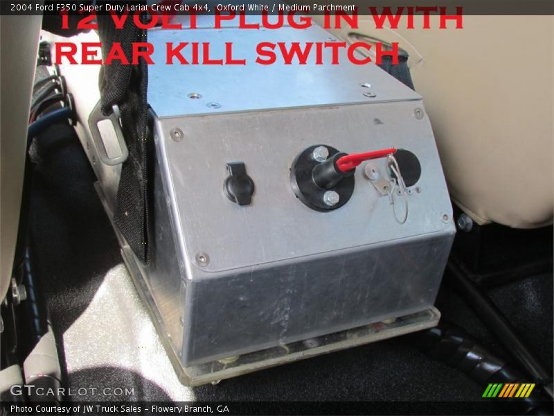 Oxford White / Medium Parchment 2004 Ford F350 Super Duty Lariat Crew Cab 4x4