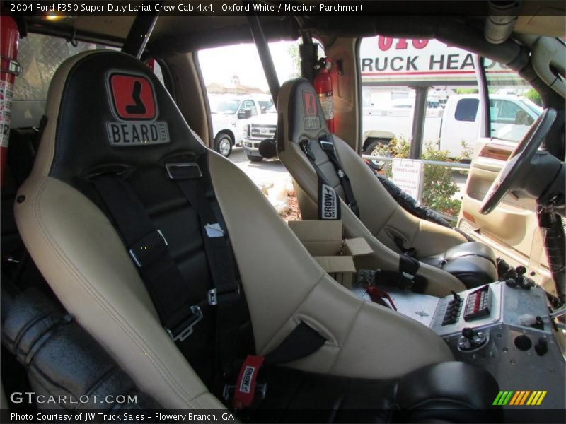 Oxford White / Medium Parchment 2004 Ford F350 Super Duty Lariat Crew Cab 4x4
