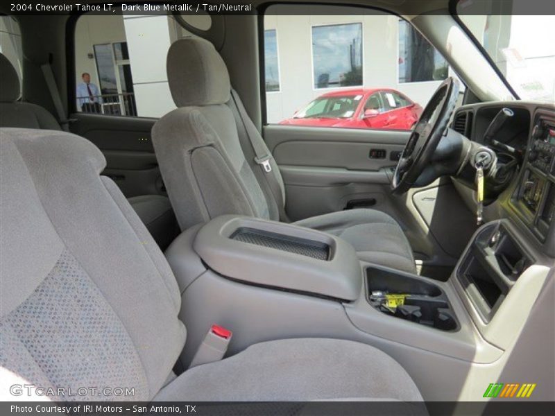 Dark Blue Metallic / Tan/Neutral 2004 Chevrolet Tahoe LT