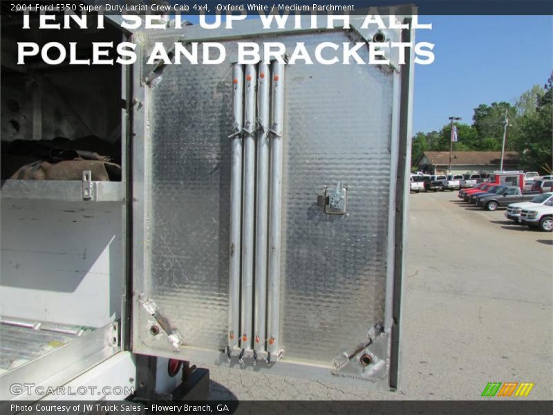 Oxford White / Medium Parchment 2004 Ford F350 Super Duty Lariat Crew Cab 4x4