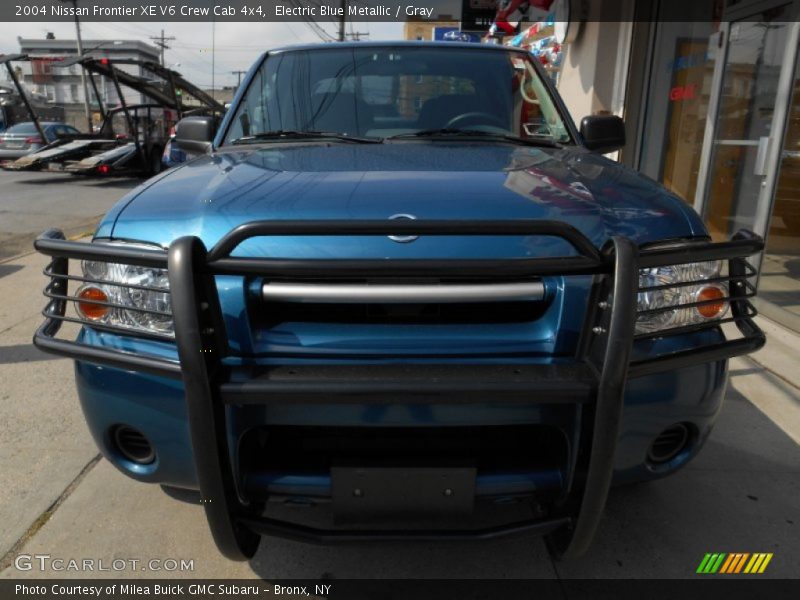 Electric Blue Metallic / Gray 2004 Nissan Frontier XE V6 Crew Cab 4x4