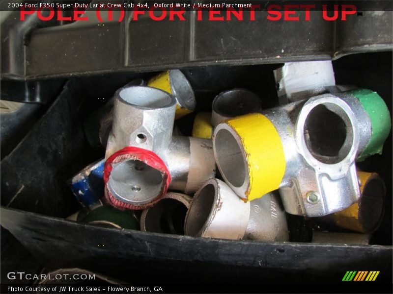 Oxford White / Medium Parchment 2004 Ford F350 Super Duty Lariat Crew Cab 4x4