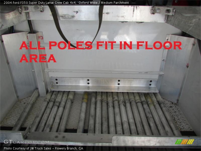 Oxford White / Medium Parchment 2004 Ford F350 Super Duty Lariat Crew Cab 4x4