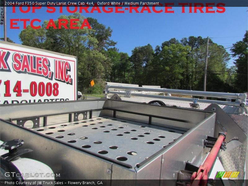 Oxford White / Medium Parchment 2004 Ford F350 Super Duty Lariat Crew Cab 4x4