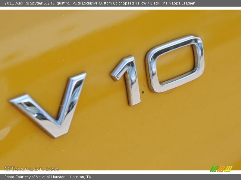 V10 - 2011 Audi R8 Spyder 5.2 FSI quattro