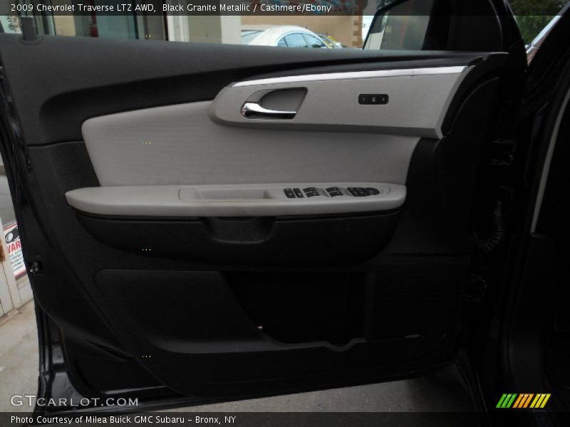 Black Granite Metallic / Cashmere/Ebony 2009 Chevrolet Traverse LTZ AWD