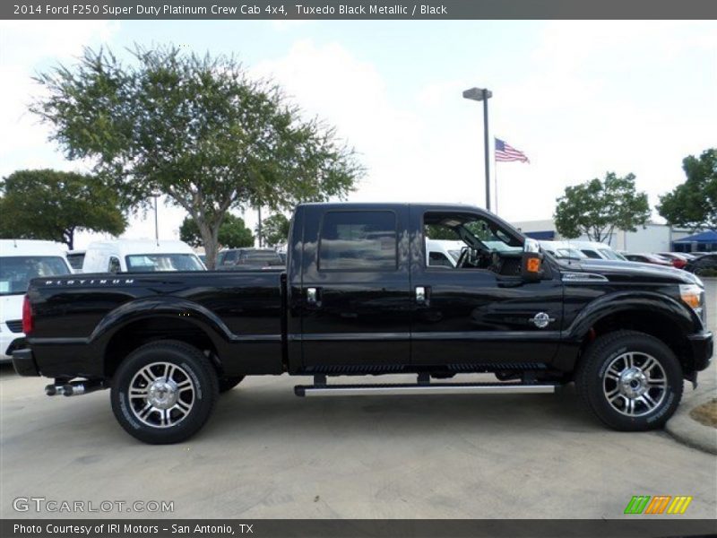 Tuxedo Black Metallic / Black 2014 Ford F250 Super Duty Platinum Crew Cab 4x4