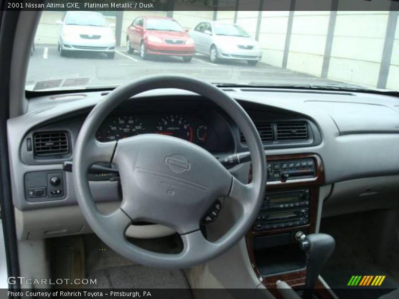 Platinum Metallic / Dusk 2001 Nissan Altima GXE