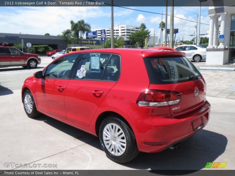 Tornado Red / Titan Black 2013 Volkswagen Golf 4 Door
