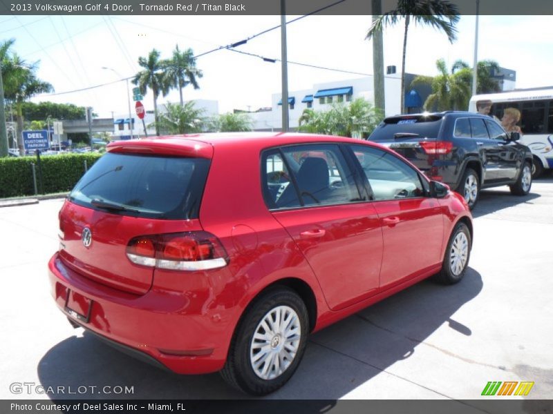 Tornado Red / Titan Black 2013 Volkswagen Golf 4 Door