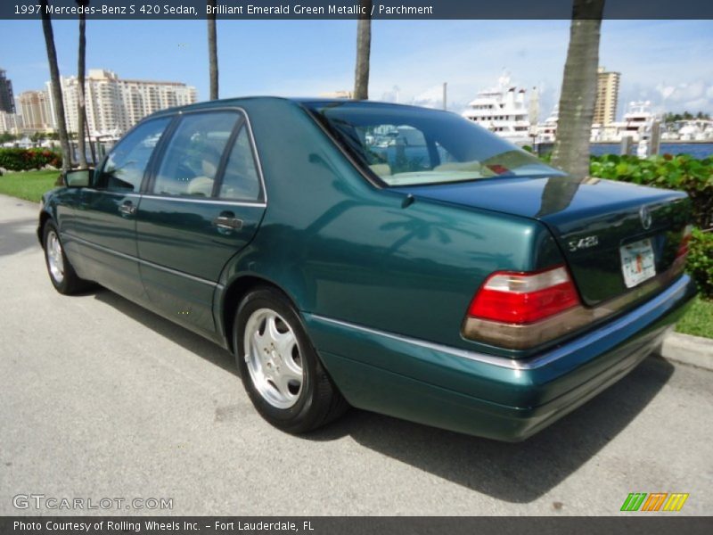 Brilliant Emerald Green Metallic / Parchment 1997 Mercedes-Benz S 420 Sedan