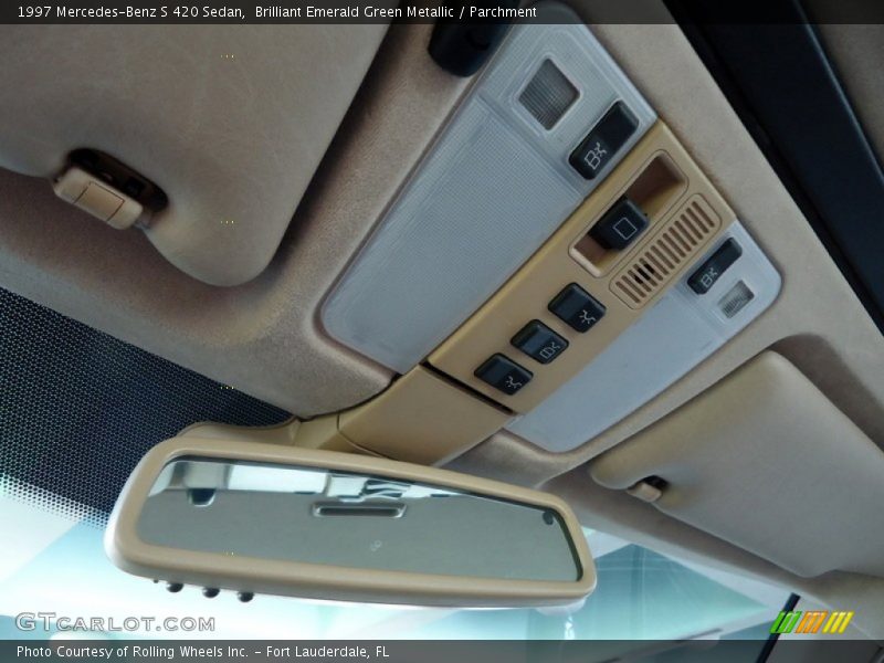 Controls of 1997 S 420 Sedan